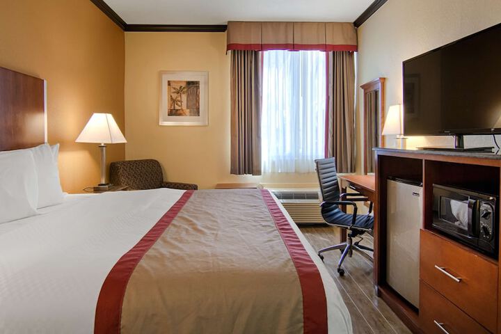 Room 12 of 15
