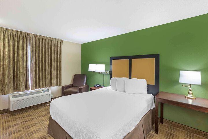 Room 26 of 26