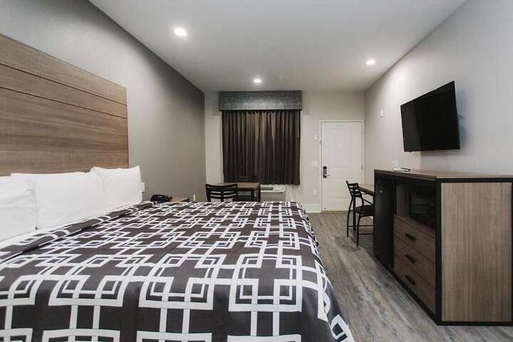 Room 37 of 57