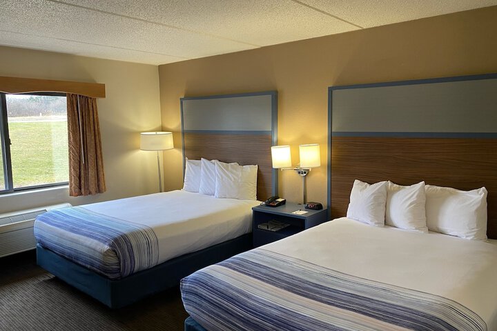Room 26 of 32