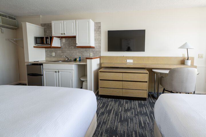 Room 106 of 312