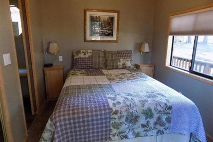 Cold Springs Resort