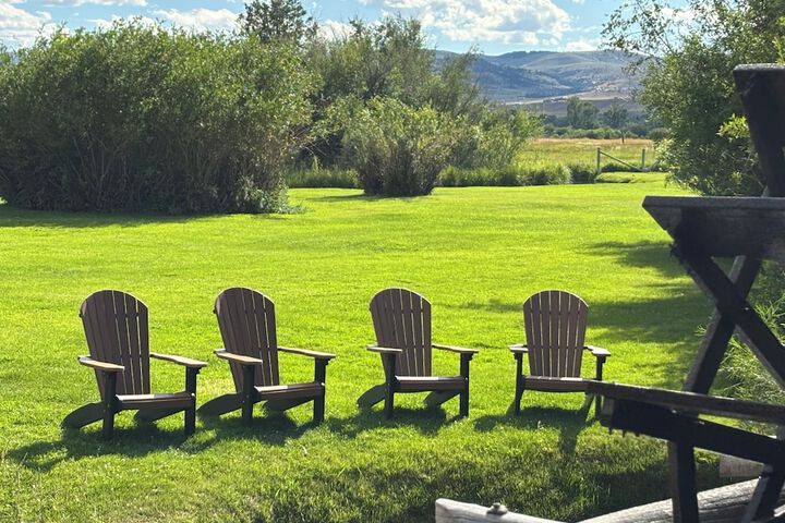 El Western Cabins & Lodges