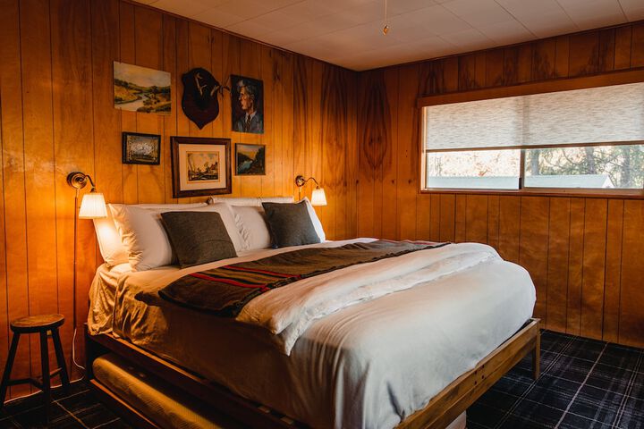 Room 63 of 74