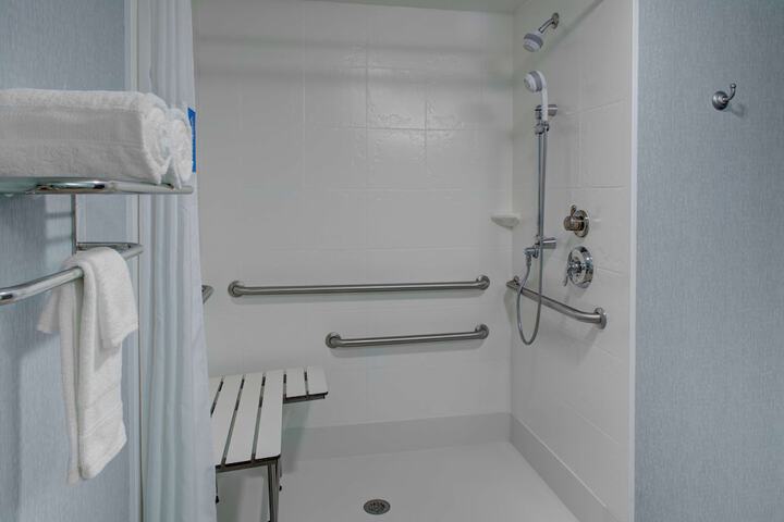 Room 63 of 121