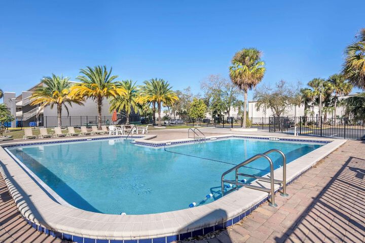 Pool 7 of 31