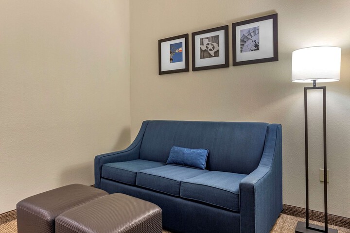 Comfort Inn & Suites Paris