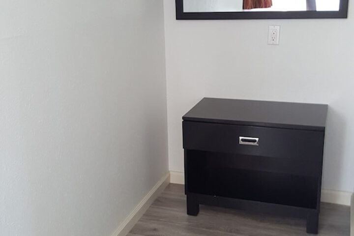 Room 15 of 28