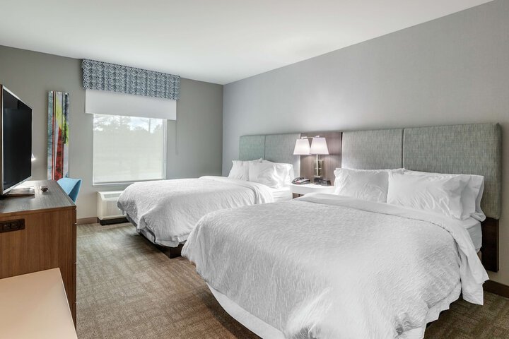 Room 14 of 37