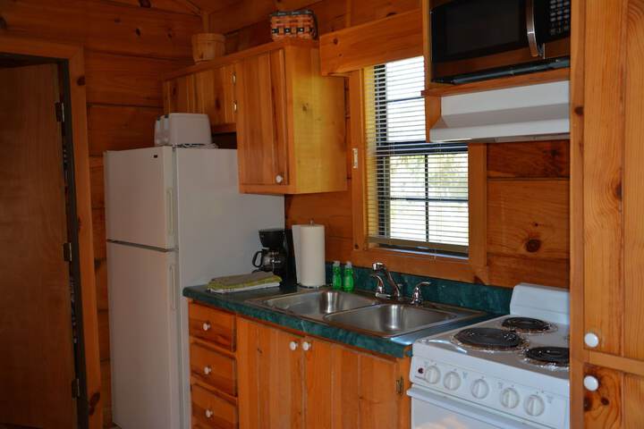 Camp Mack Lodge Marina & RV Resort