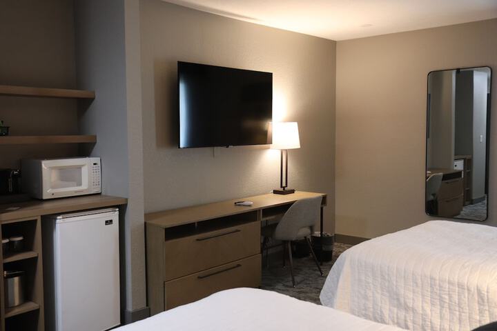 Room 36 of 61
