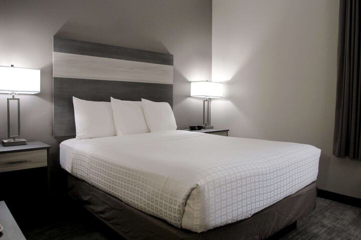 Room 17 of 22