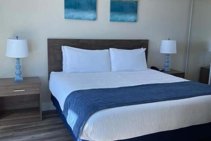 South Beach Biloxi Hotel & Suites