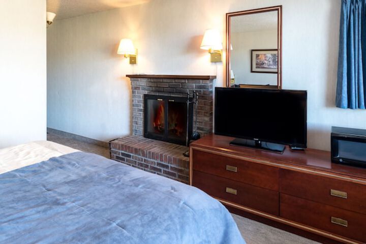 Highland Manor Inn