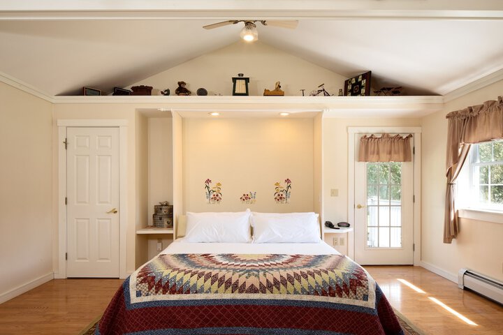 Room 17 of 80