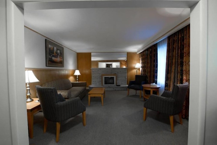Room 26 of 31