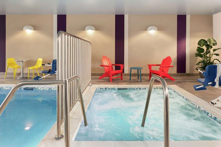 Pool 8 of 54