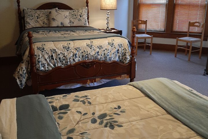Room 19 of 28