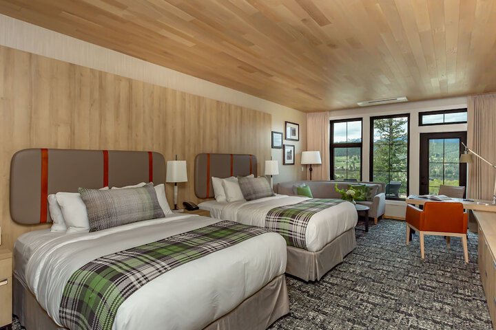 Headwaters Lodge at Eagle Ranch Resort