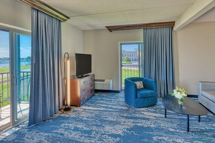 DoubleTree by Hilton Hotel Port Huron