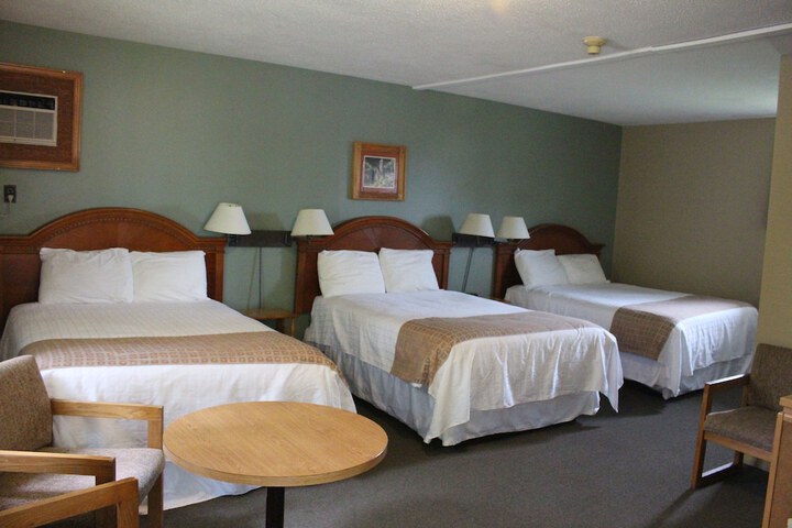 Room 54 of 116