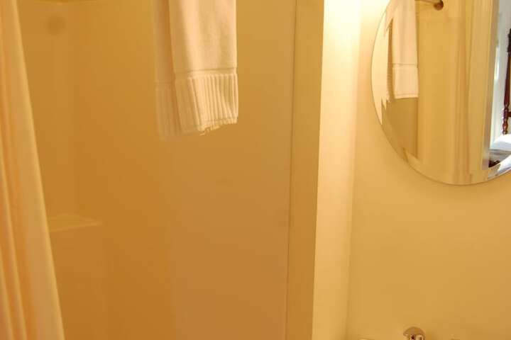 Room 63 of 129