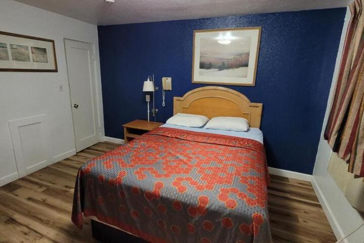 Sands Motel