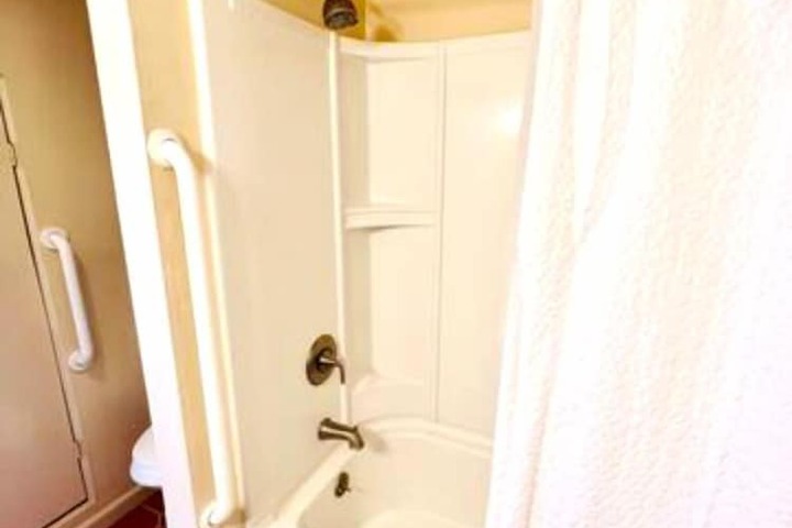 Room 85 of 155