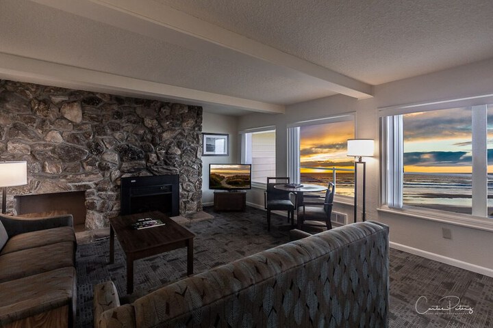 Driftwood Shores Resort & Conference Center
