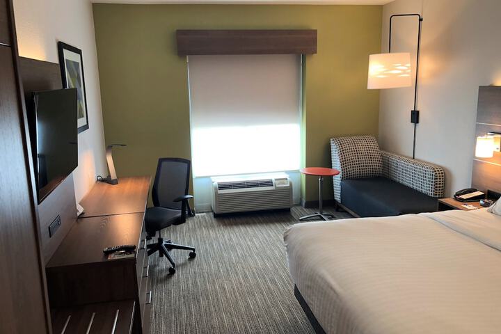 Room 20 of 61