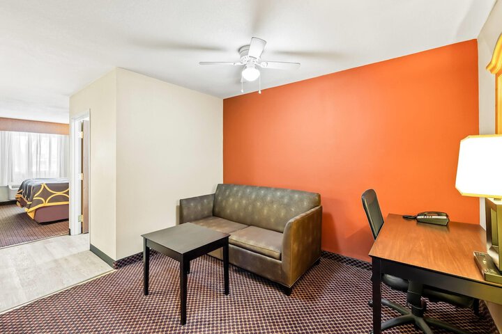 Super 8 by Wyndham Marana / Tucson Area