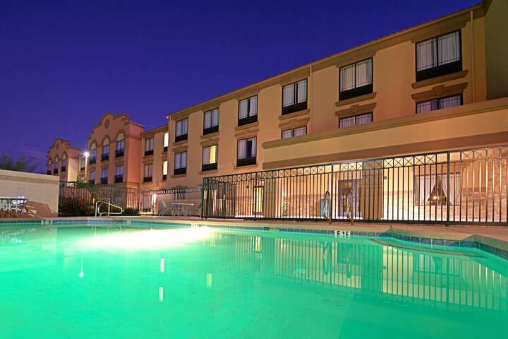 GreenTree Inn & Suites Florence