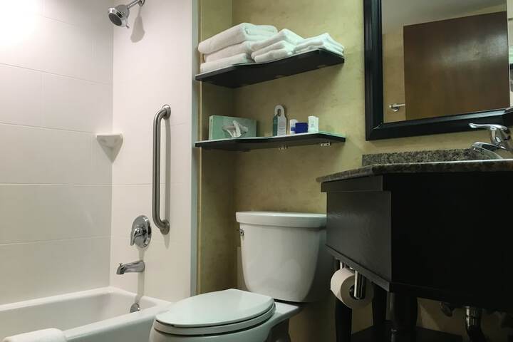 Room 16 of 45