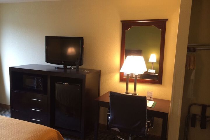 Room 38 of 57