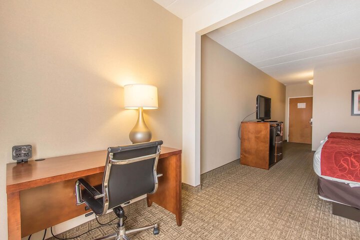 Room 34 of 61