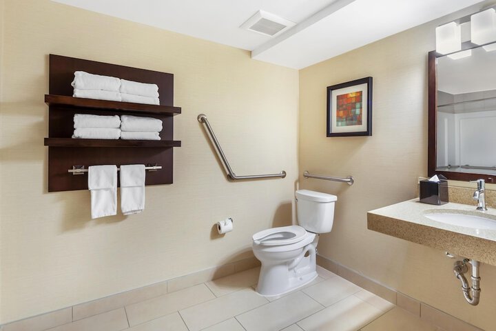 Best Western Plus Edmonton Airport