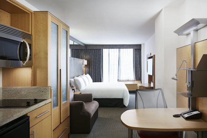 Room 36 of 43