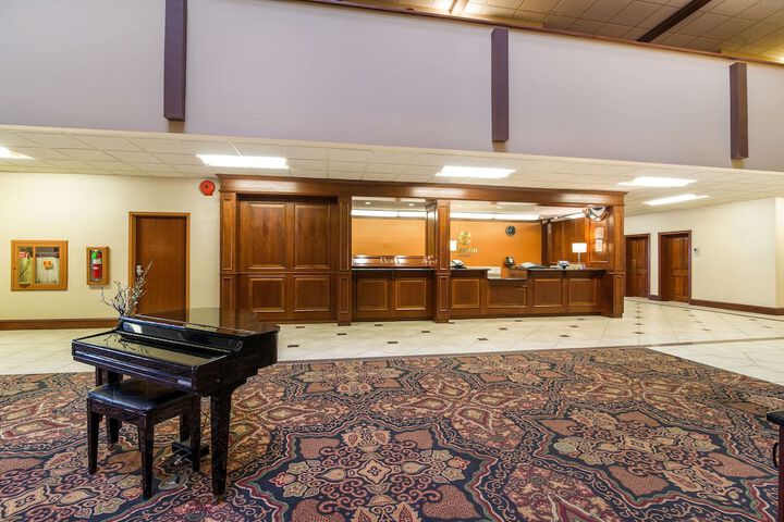 Hotel Interior 10 of 82
