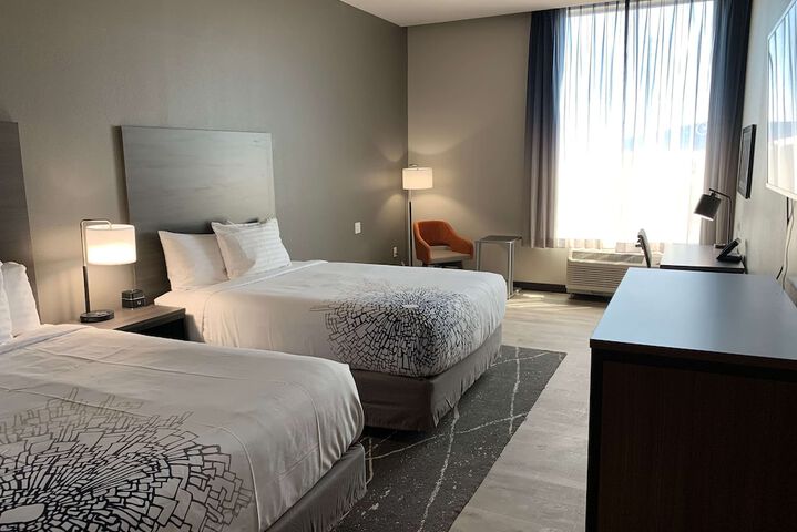 Room 34 of 46