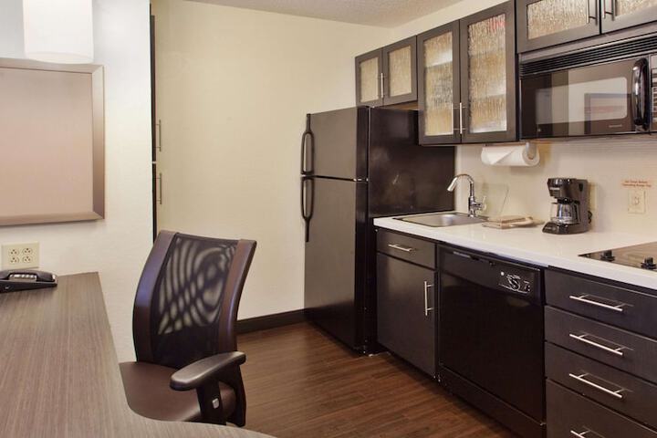 Sonesta Simply Suites Nanuet