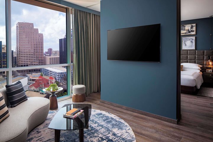 Room 21 of 81