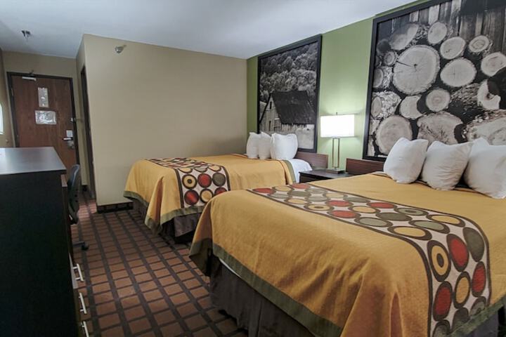 Room 19 of 34