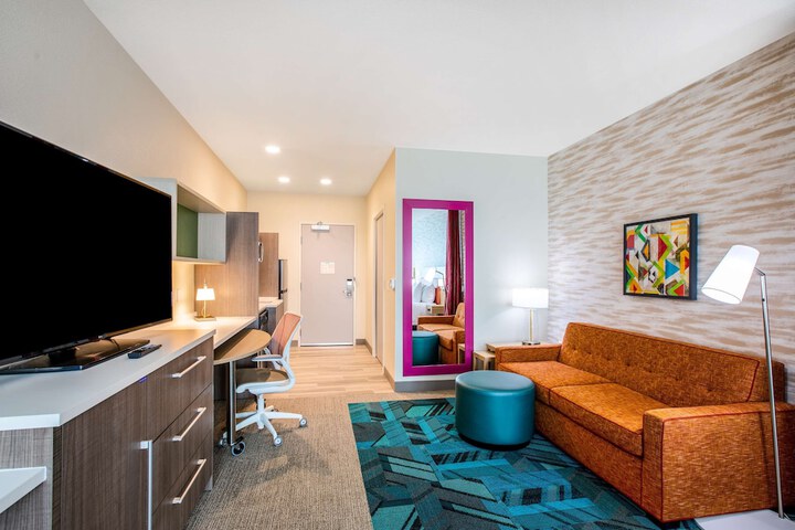 Room 16 of 35