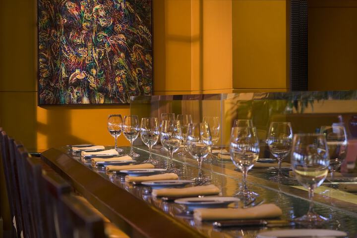 Dining 100 of 142