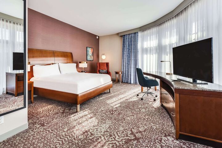Room 6 of 27