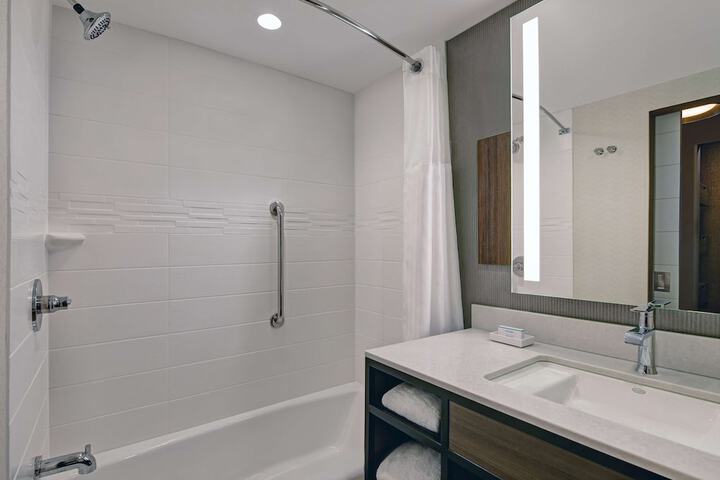 Hilton Garden Inn Madison Huntsville Airport
