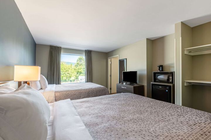 Econo Lodge Dayton North