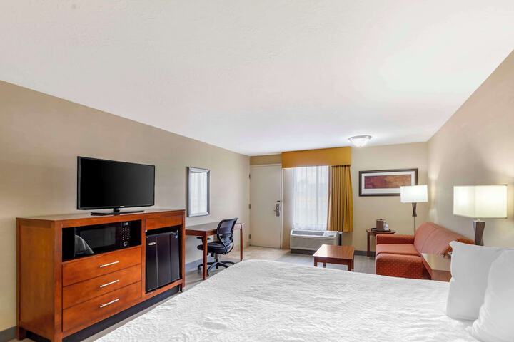 Room 13 of 50