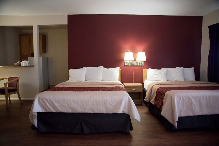 Room 17 of 34