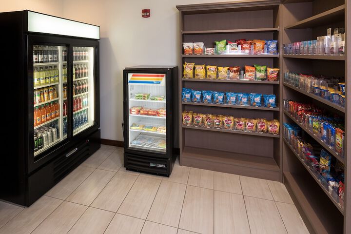 Holiday Inn Express and Suites Portage by IHG